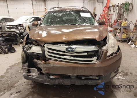 2011 Subaru Outback 2.5I Premium z USA, uszkodzony, nr VIN 4S4BRBCC2B3312446